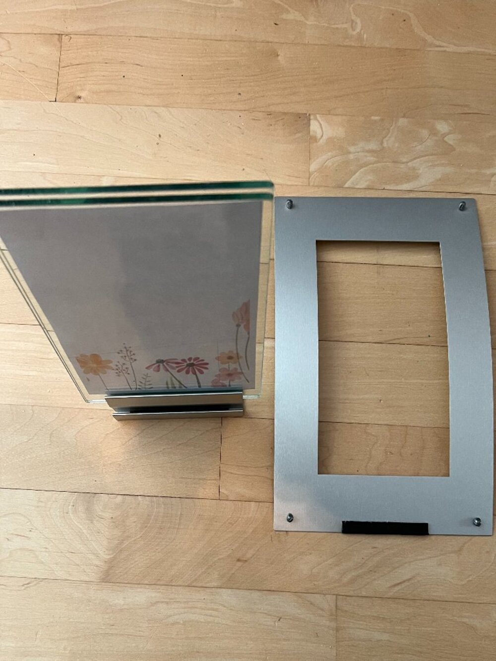 InFORM | Vintage Aluminum Picture Frame MCM Modernist Tabletop Easel - Picture 6 of 8